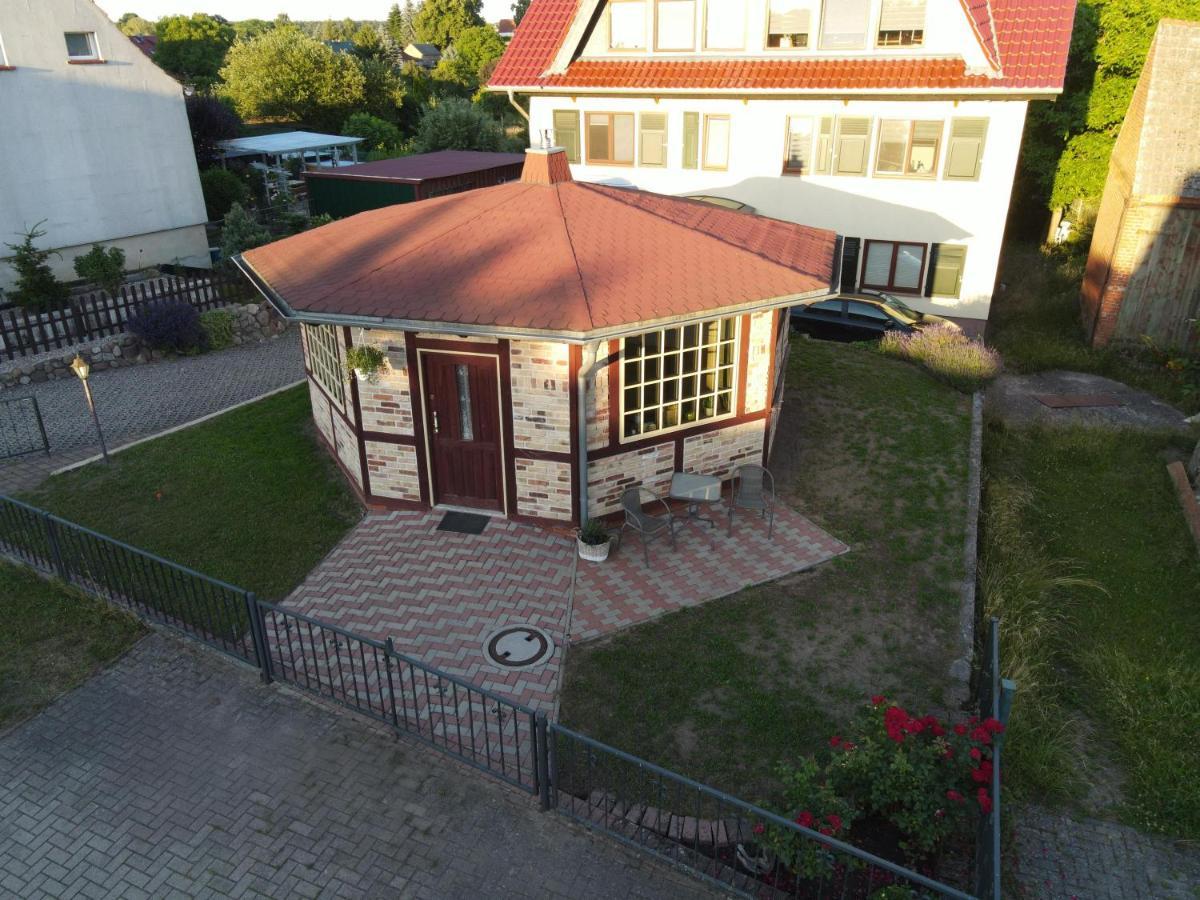Ferienhaus Priepertヴィラ エクステリア 写真